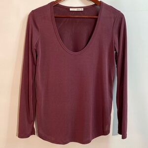 Wilfred free- by Aritzia Long sleeve ladies top size XS